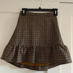J Crew Factory Houndstooth Ruffle Hem Mini Skirt